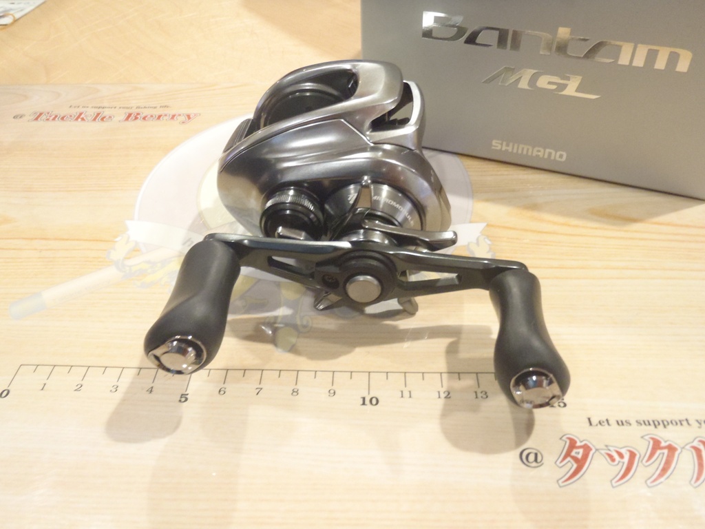 NEW REEL Shimano 18 BANTAM MGL, Reel