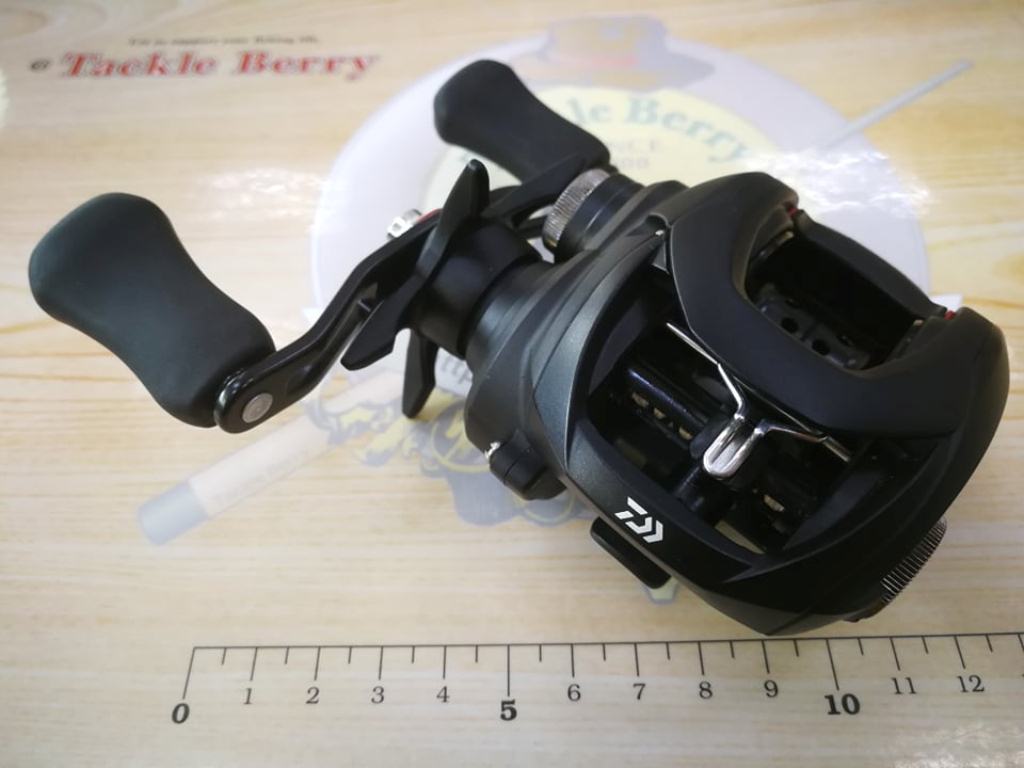 USED Reel DAIWA 19 Tatula 100SH