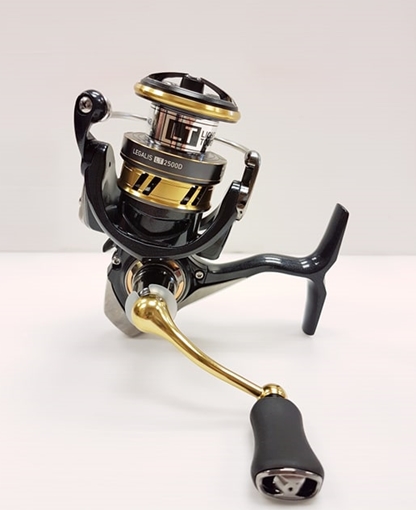 NEW REEL DAIWA LEGALIS LT2500D, Reel