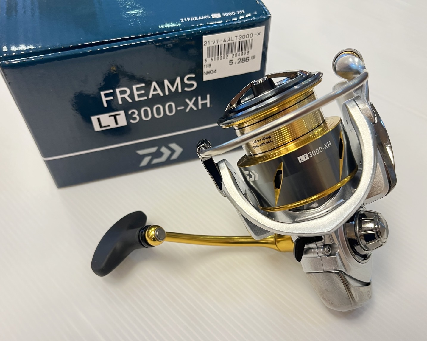 NEW REEL DAIWA 21 FREAMS LT3000-XH