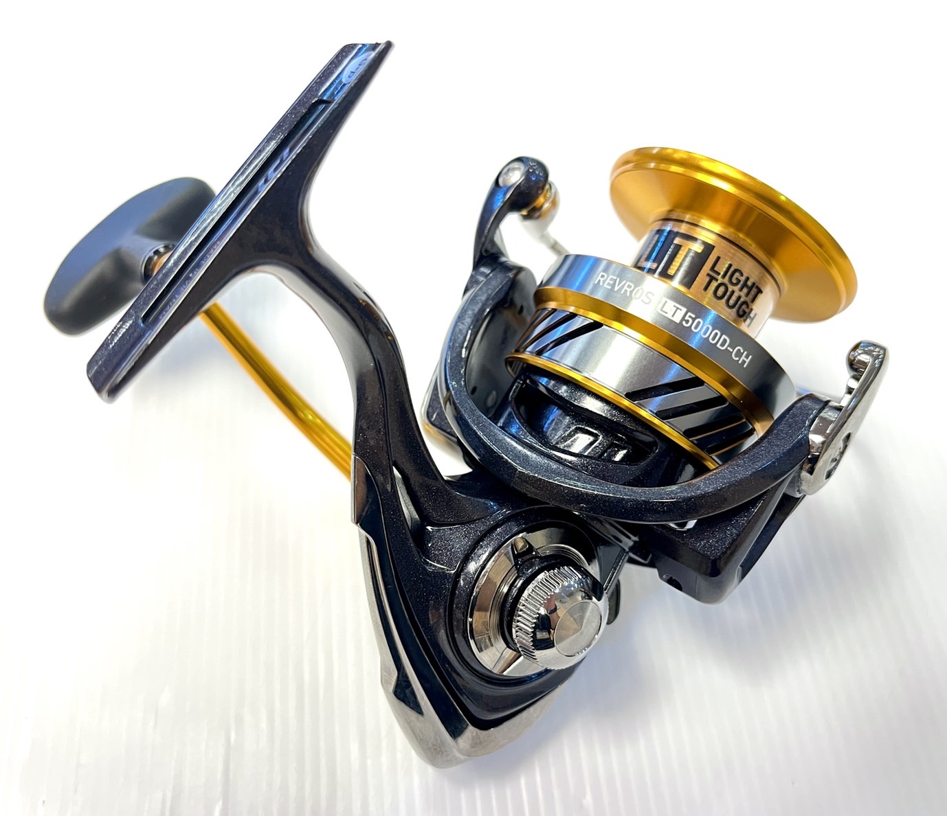 DAIWA Spinning Reel 20 Revros LT 5000D-CH lightweight Automatic