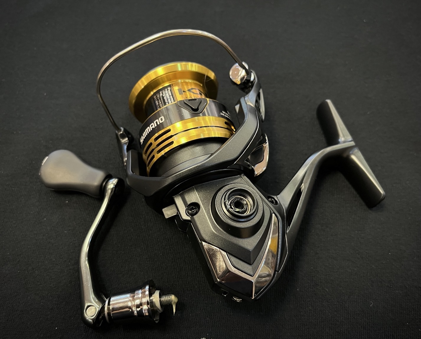 NEW REEL SHIMANO 22 SAHARA 2500, Reel