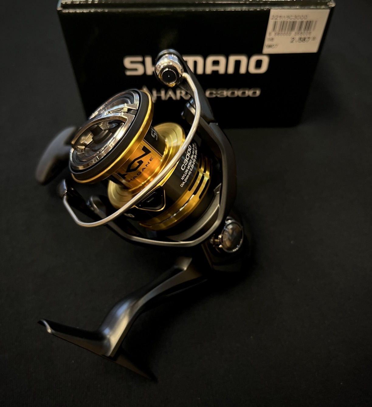 NEW REEL SHIMANO 22 SAHARA C3000