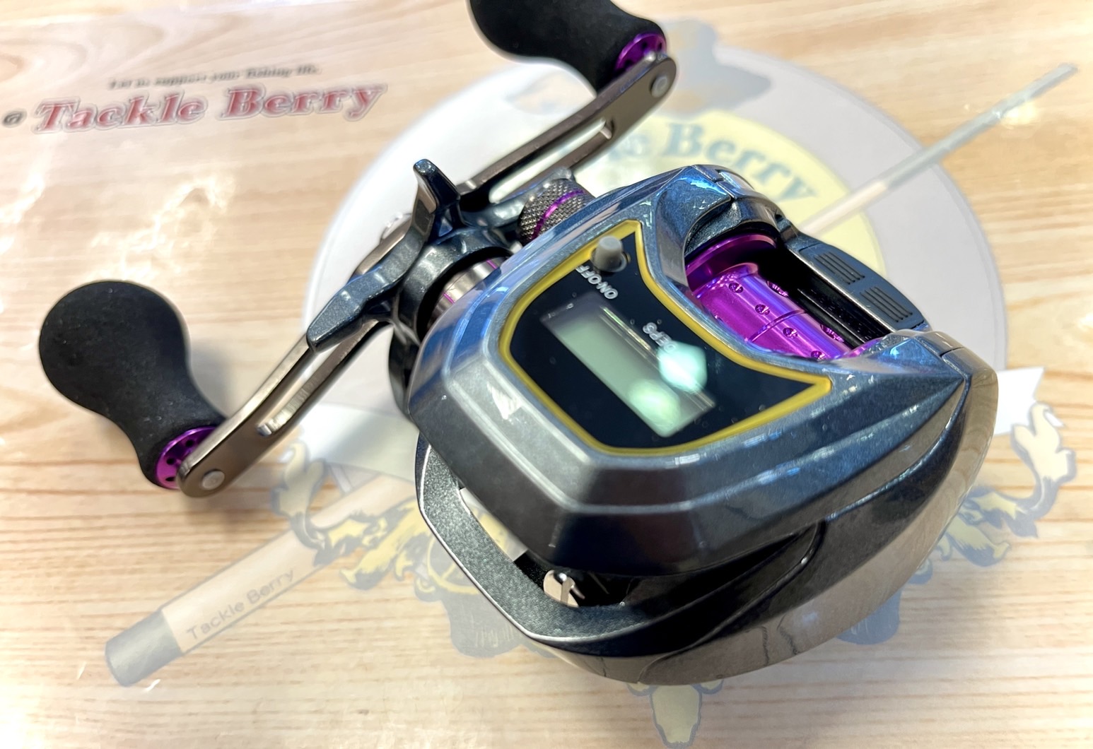 NEW REEL DAIWA LIGHT SW X IC, Reel