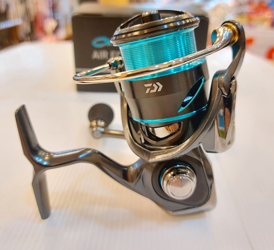 NEW REEL DAIWA 21 EMERALDAS AIR FC LT 2500S-DH