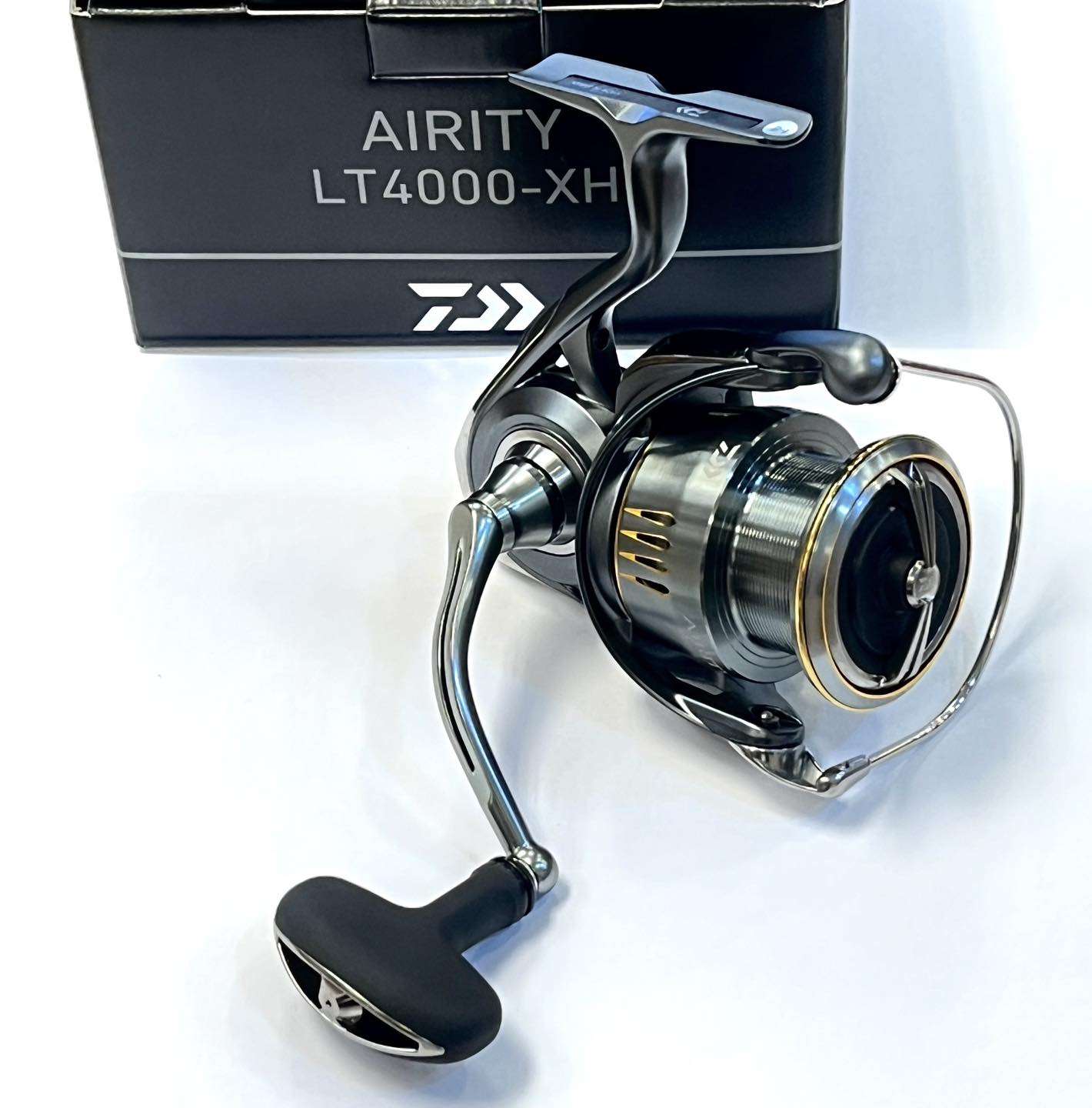 NEW REEL DAIWA 23 AIRITY LT 4000-XH