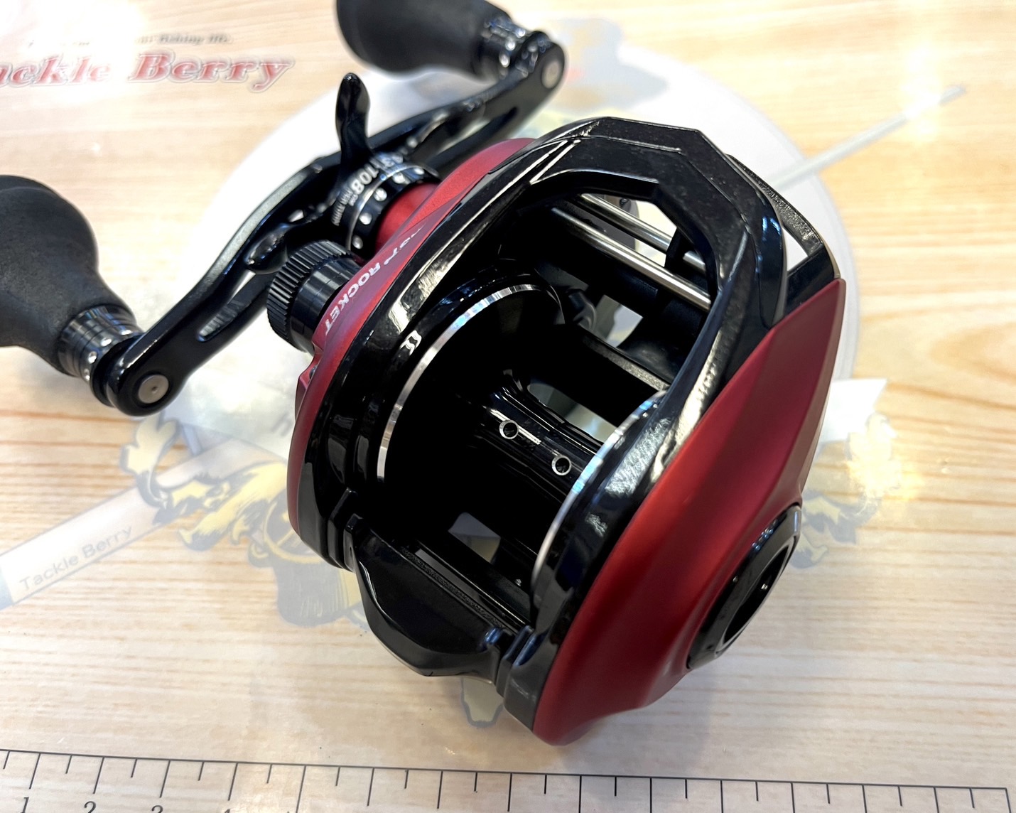 USED REEL Abu Garcia REVO BEAST ROCKET, Reel