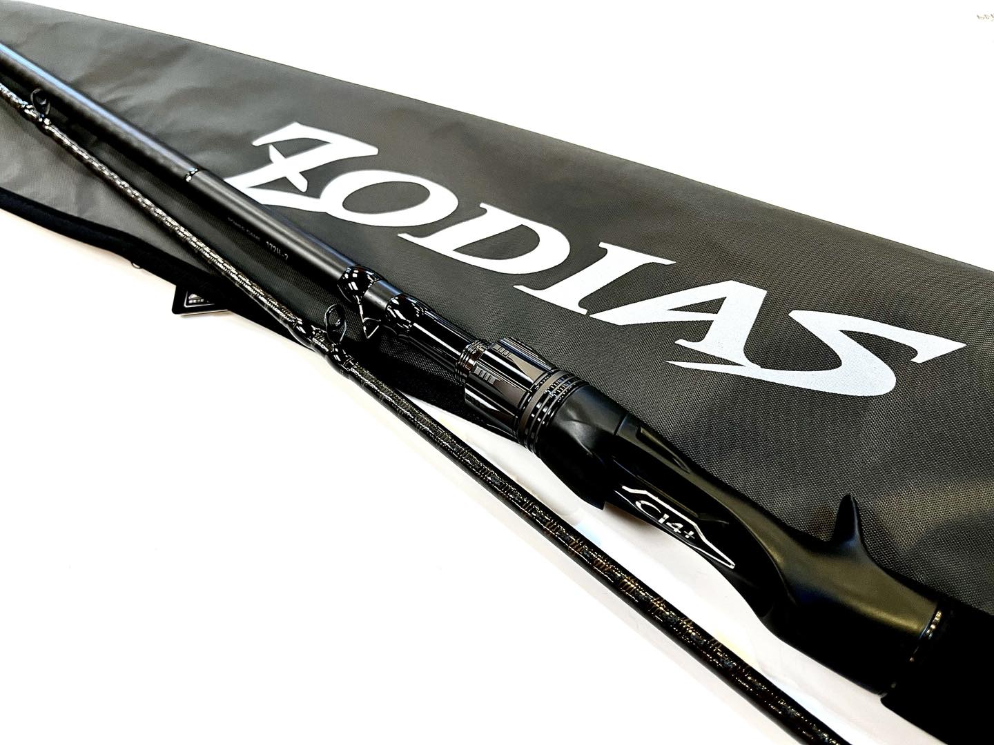NEW ROD SHIMANO 26 ZODIAS POWER GAME 172H- 2